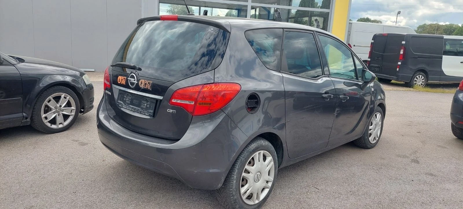 Opel Meriva 1, 7, снимка 4 - Автомобили и джипове - 56140000