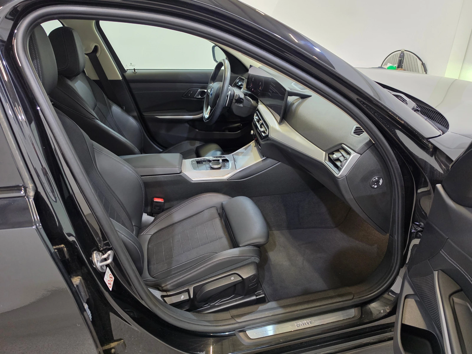 BMW 320 Plug-In Hybrid LED Navi Leather | Mobile.bg � ����������� 7