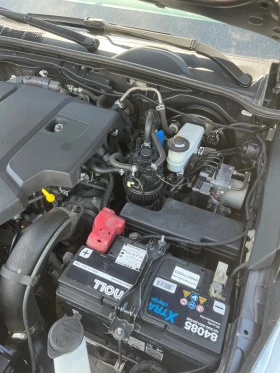 Toyota Hilux Пикап, снимка 12