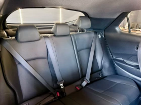 Toyota C-HR Hybrid* AWD-i* ГАРАНЦИОНЕН* Full* Pano* ЛИЗИНГ, снимка 15