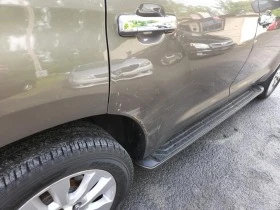 Toyota Sequoia 5.7 Platinum 4x4, снимка 3