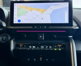 Toyota C-HR Hybrid* AWD-i* ГАРАНЦИОНЕН* Full* Pano* ЛИЗИНГ | Auto.bg — изображение 12