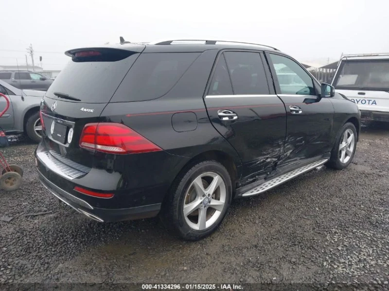 Mercedes-Benz GLE 350, снимка 5 - Автомобили и джипове - 49289841