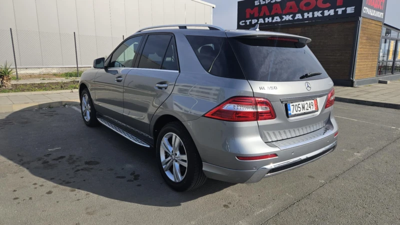 Mercedes-Benz ML 350 Bluetec 4MATIC * ПРУЖИНИ, снимка 4 - Автомобили и джипове - 49610172