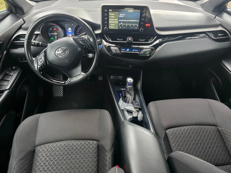 Toyota C-HR 1.8HYBRID-FACE-ГАРАНЦИОНЕН-95680КМ-НАВИ-ДИСТРОНИК, снимка 11 - Автомобили и джипове - 53054969