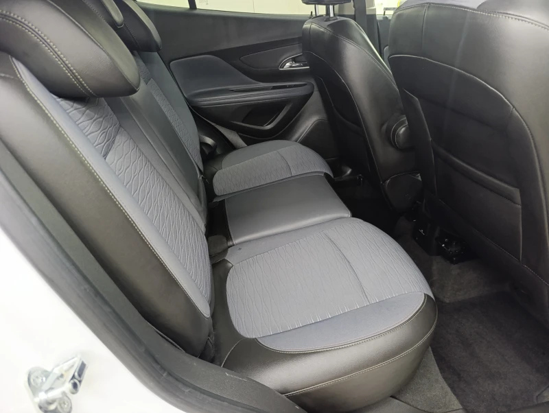 Opel Mokka 1.4Т Авттоматик, снимка 9 - Автомобили и джипове - 53281980