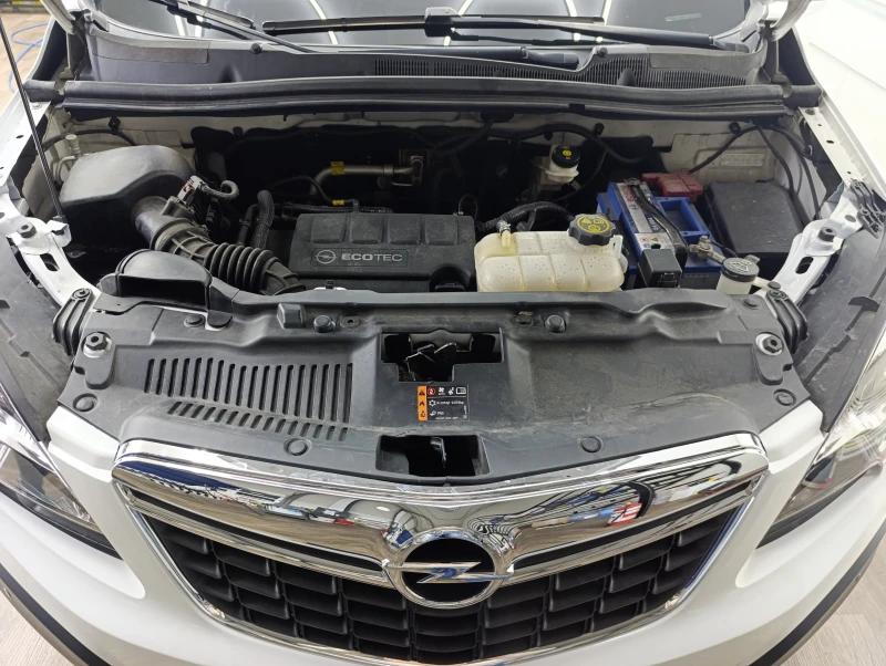 Opel Mokka 1.4Т Авттоматик, снимка 15 - Автомобили и джипове - 53281980