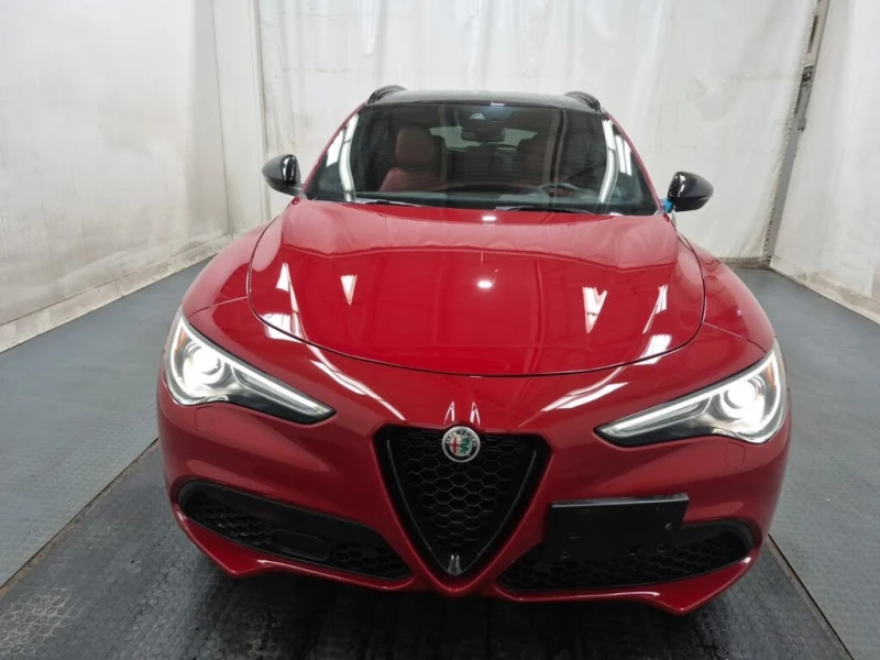 Alfa Romeo Stelvio Veloce* 4х4* МЪРТВА ТОЧКА* КАМЕРА* ПАНОРАМА, снимка 3 - Автомобили и джипове - 53337245