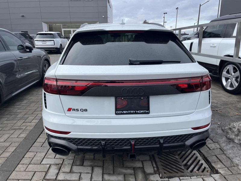 Audi RSQ8 RS, снимка 3 - Автомобили и джипове - 53447382