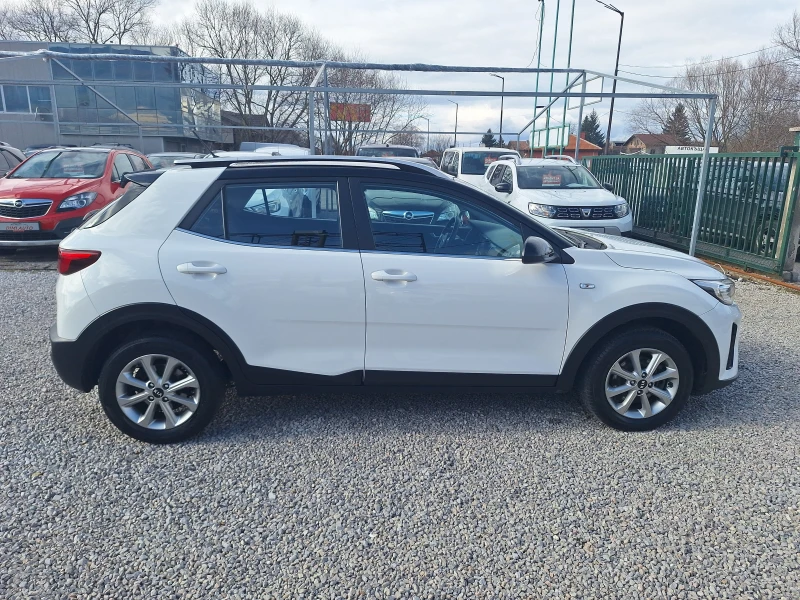 Kia Stonic 1.4 100ks  108000km Kamera!, снимка 2 - Автомобили и джипове - 53466607