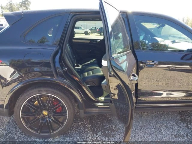 Porsche Cayenne TURBO* ПОДГРЕВ* ОБДУХВАНЕ* КОЖА* ПАНОРАМА* FULL* , снимка 8 - Автомобили и джипове - 55452331