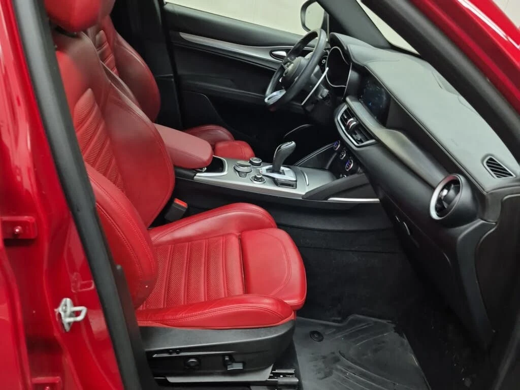 Alfa Romeo Stelvio Veloce* 4х4* МЪРТВА ТОЧКА* КАМЕРА* ПАНОРАМА - изображение 8