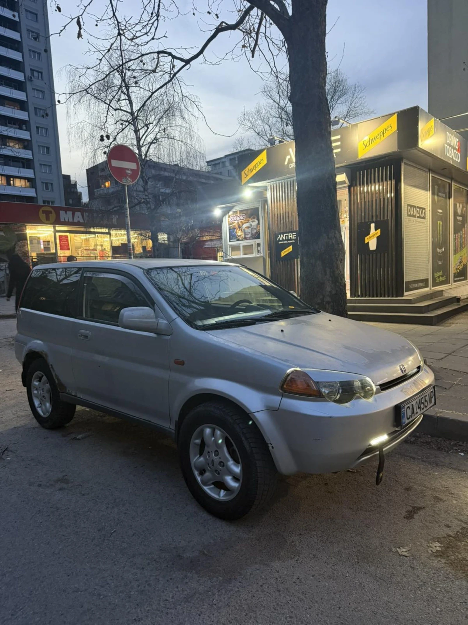 Honda Hr-v, снимка 13 - Автомобили и джипове - 53583912