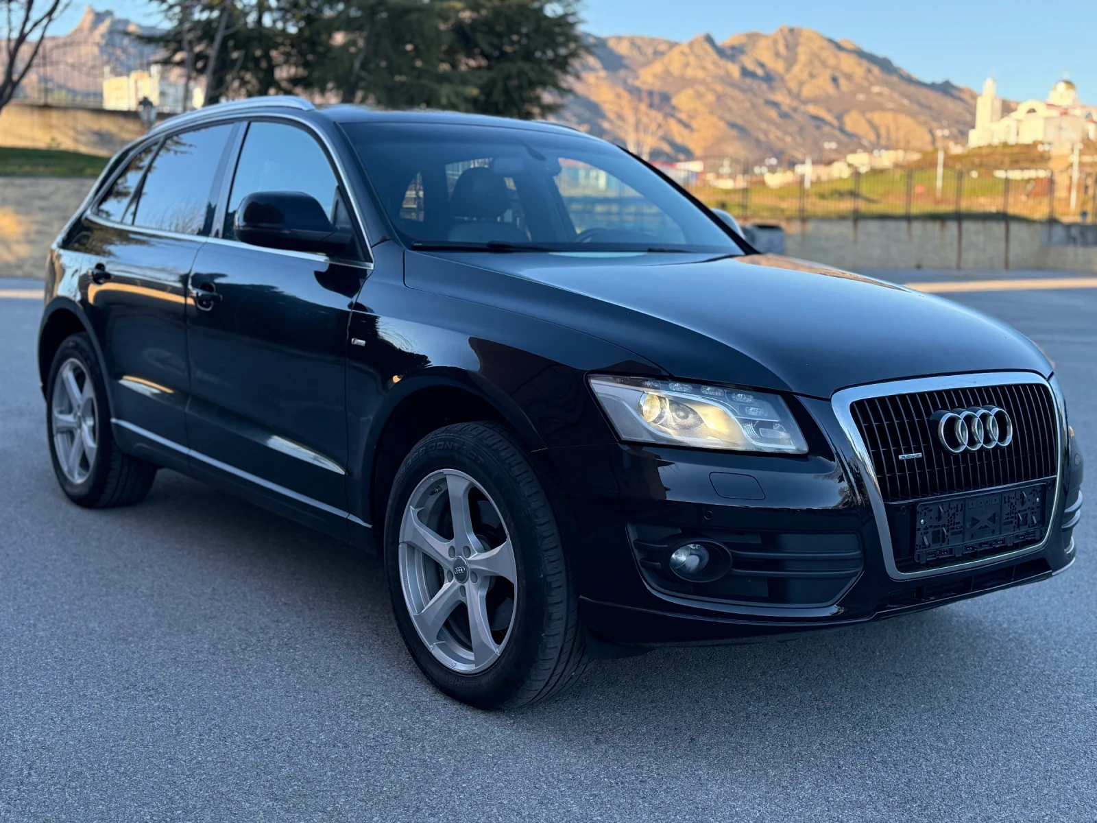 Audi Q5 S-Line* B&O* ПОДГРЕВ* 4х4* 3.0TDI* ПЕРФЕКТНА
