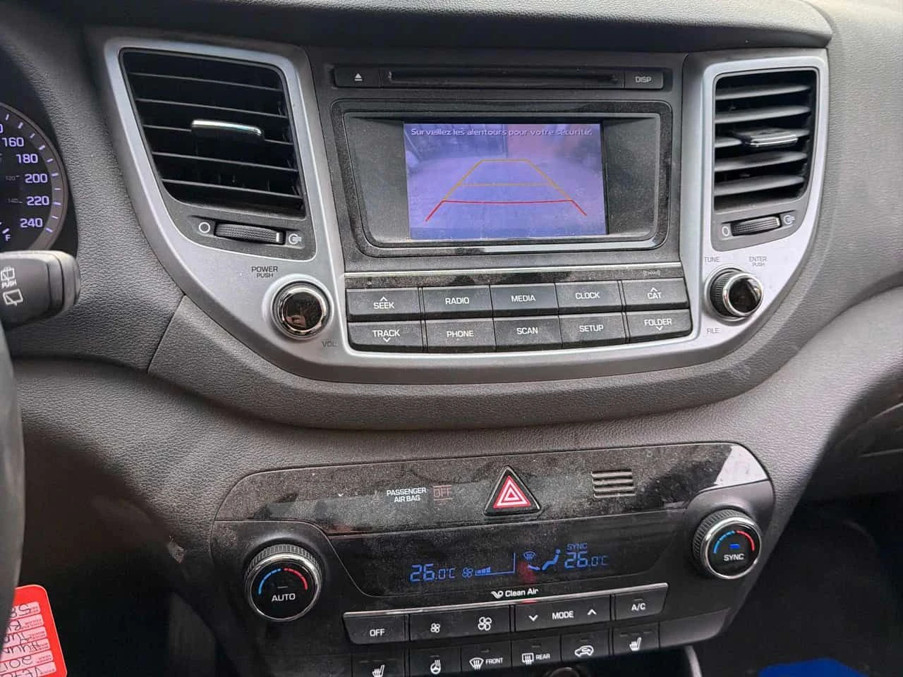 Hyundai Tucson * SE * ПОДГРЕВ * ОТ ПРЕДСТАВИТЕЛСТВО, снимка 9 - Автомобили и джипове - 54034420