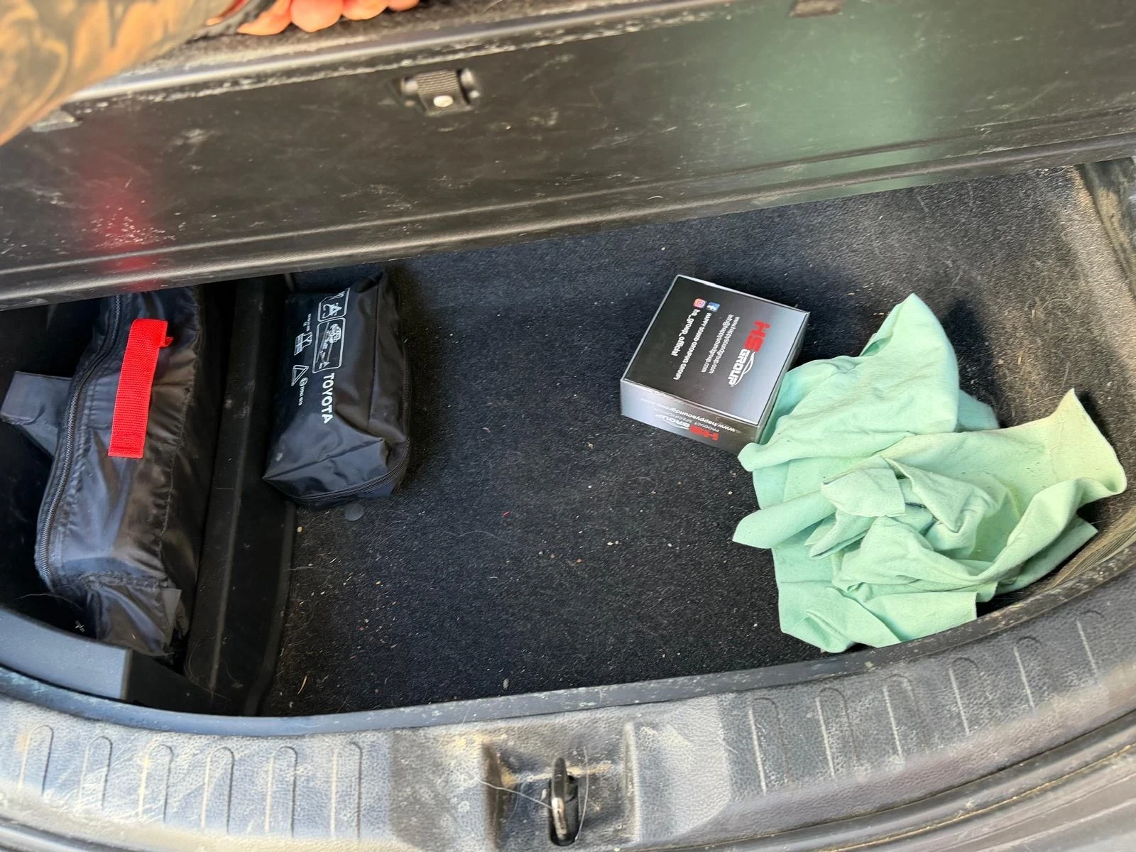 Toyota Rav4 LED* NAVI* КАМЕРА* ЕЛ БАГАЖНИК* 2.0D4d 124hp, снимка 17 - Автомобили и джипове - 54128112