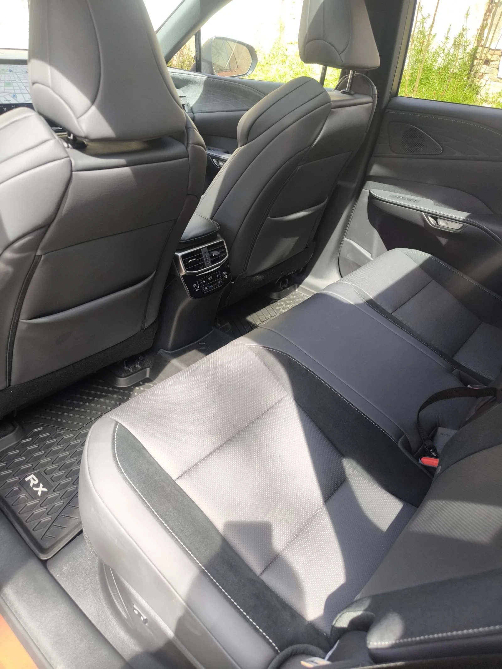 Lexus RX 500h F Sport, снимка 10 - Автомобили и джипове - 54217616