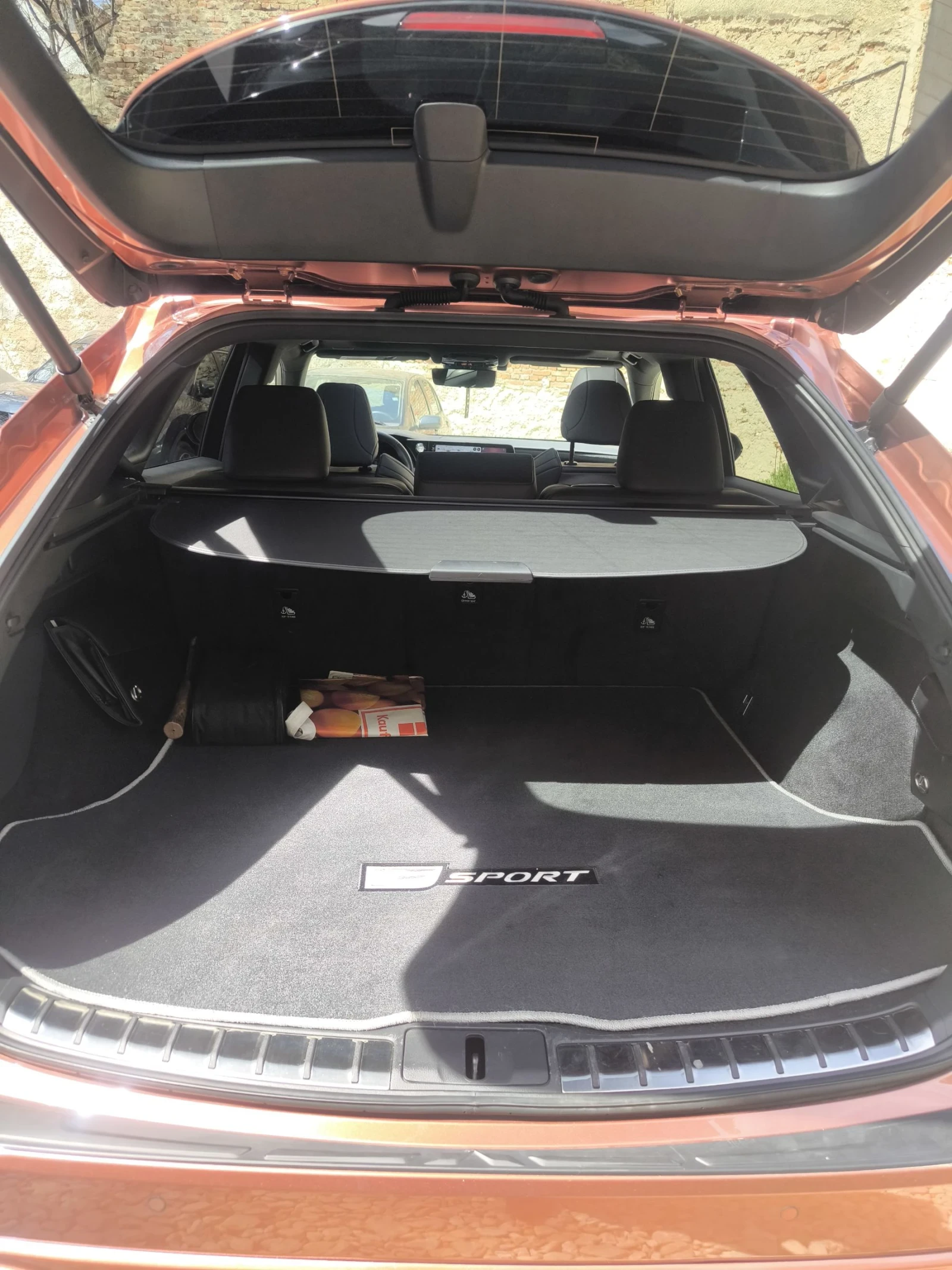 Lexus RX 500h F Sport, снимка 4 - Автомобили и джипове - 54217616