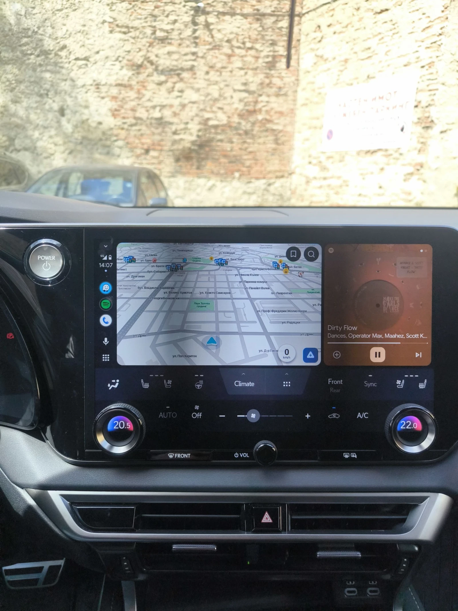 Lexus RX 500h F Sport, снимка 8 - Автомобили и джипове - 54217616