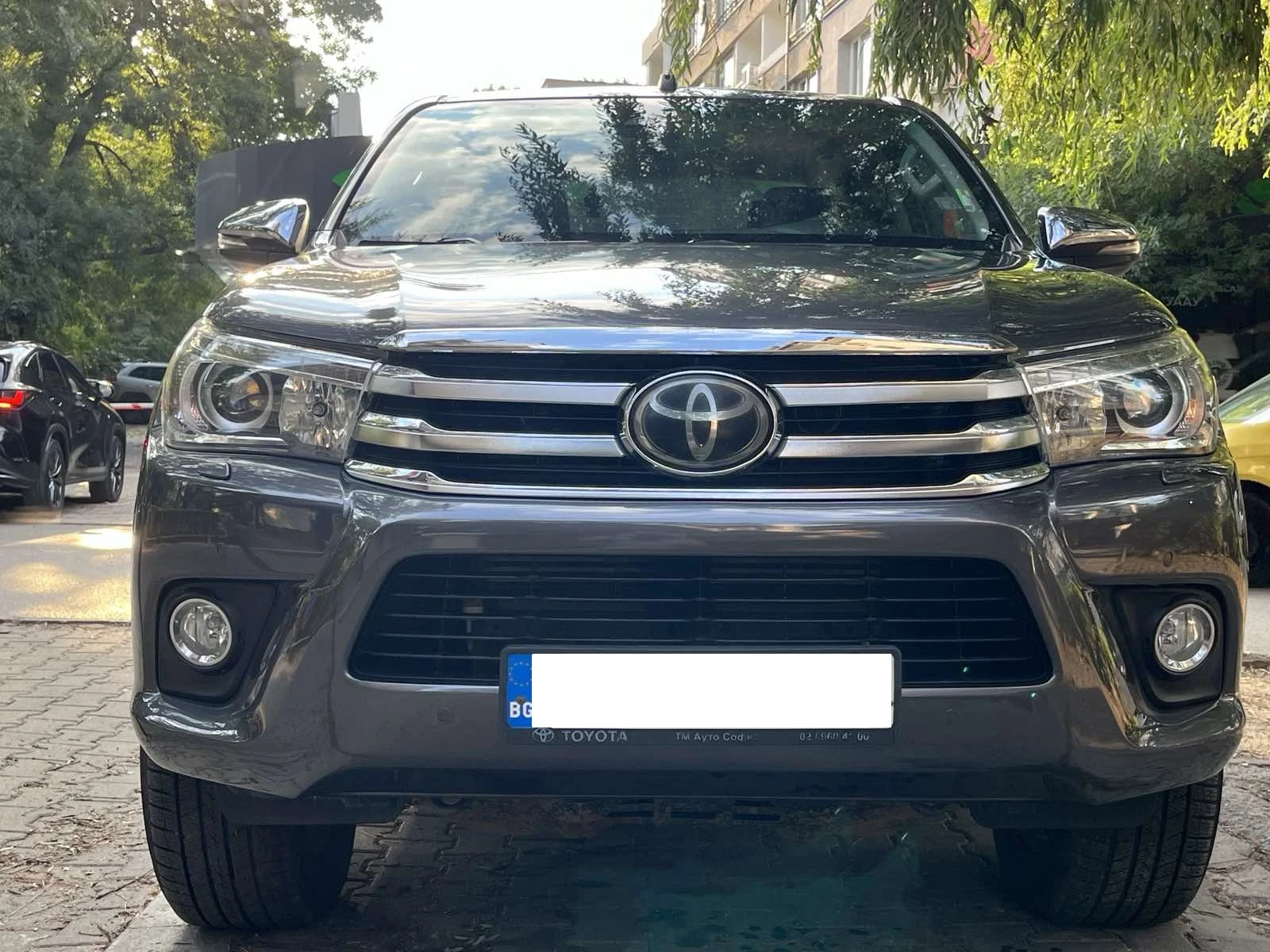 Toyota Hilux ����� | Mobile.bg � ����������� 2