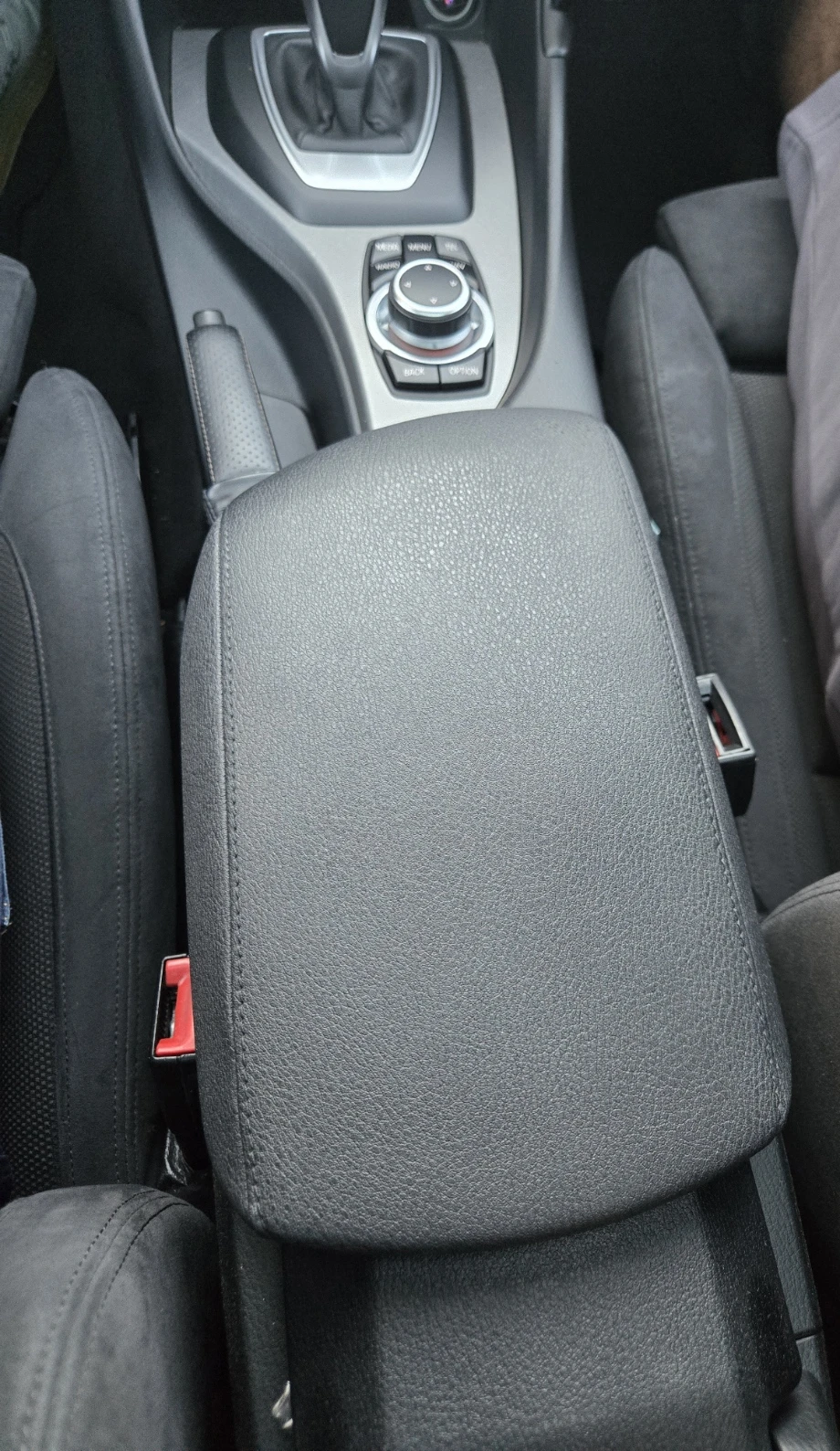 BMW X1, снимка 17 - Автомобили и джипове - 54905623