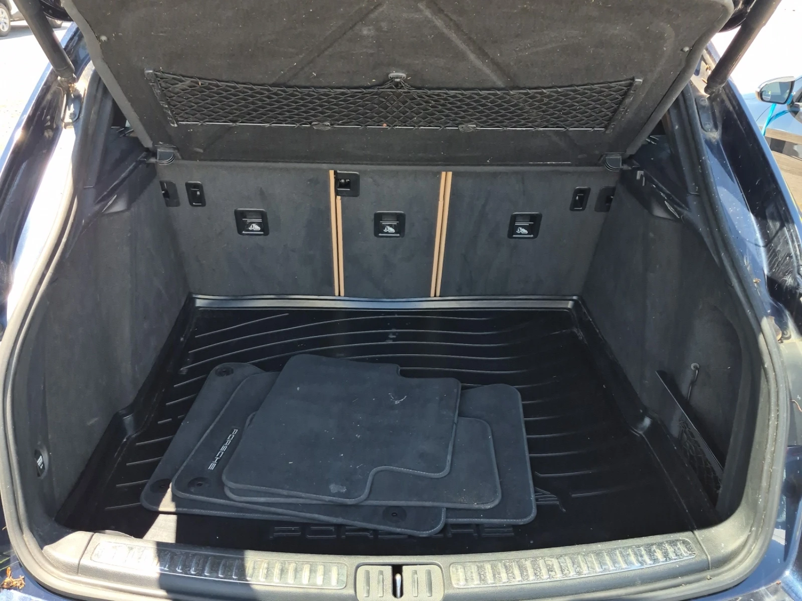 Porsche Macan Sport Edition 2.0T AWD, снимка 10 - Автомобили и джипове - 55086399