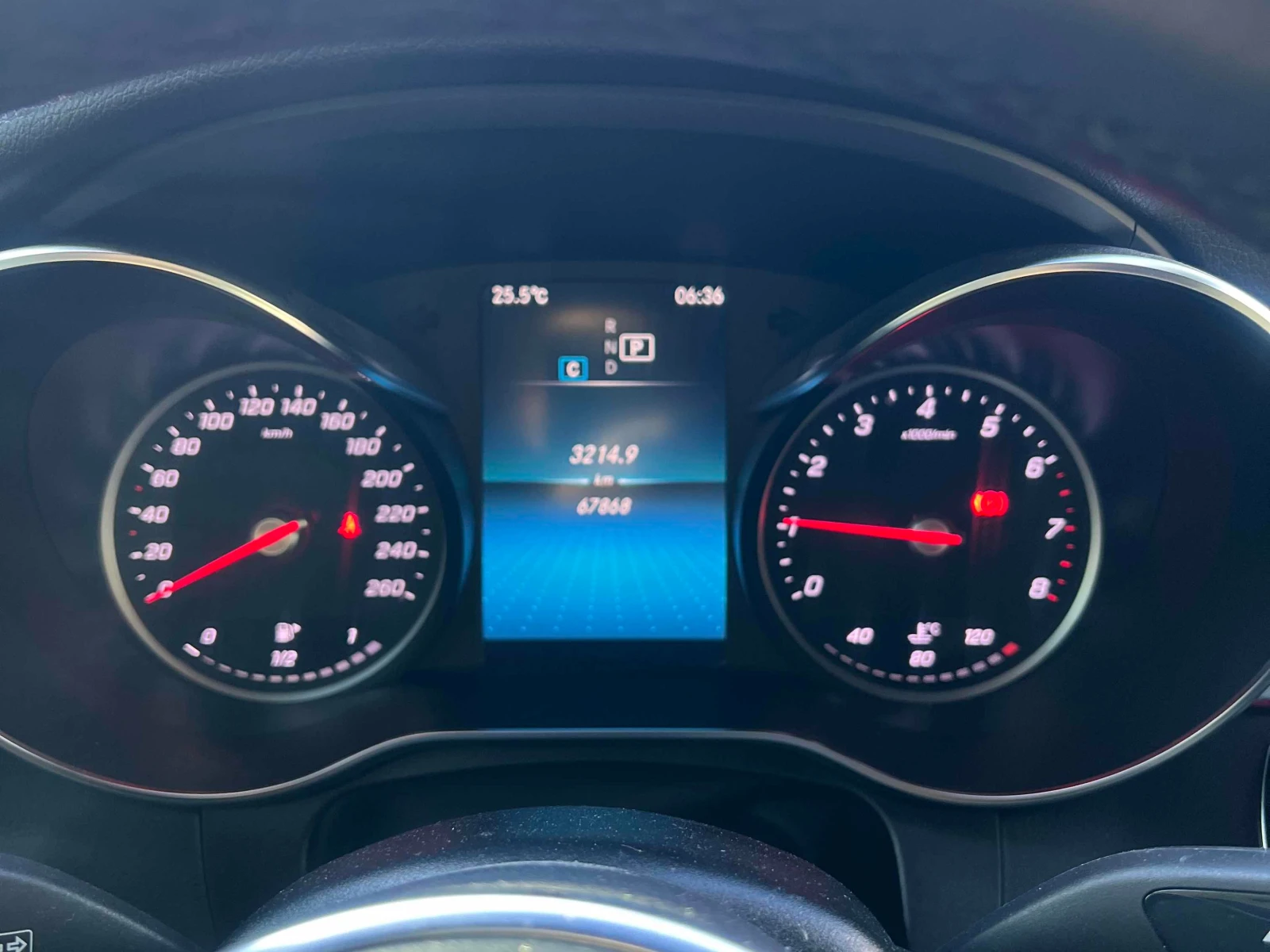 Mercedes-Benz GLC * 300* CARFAX* АВТОКРЕДИТ БЕЗ ПЪРВОНАЧАЛНА ВНОСКА*, снимка 8 - Автомобили и джипове - 55875718