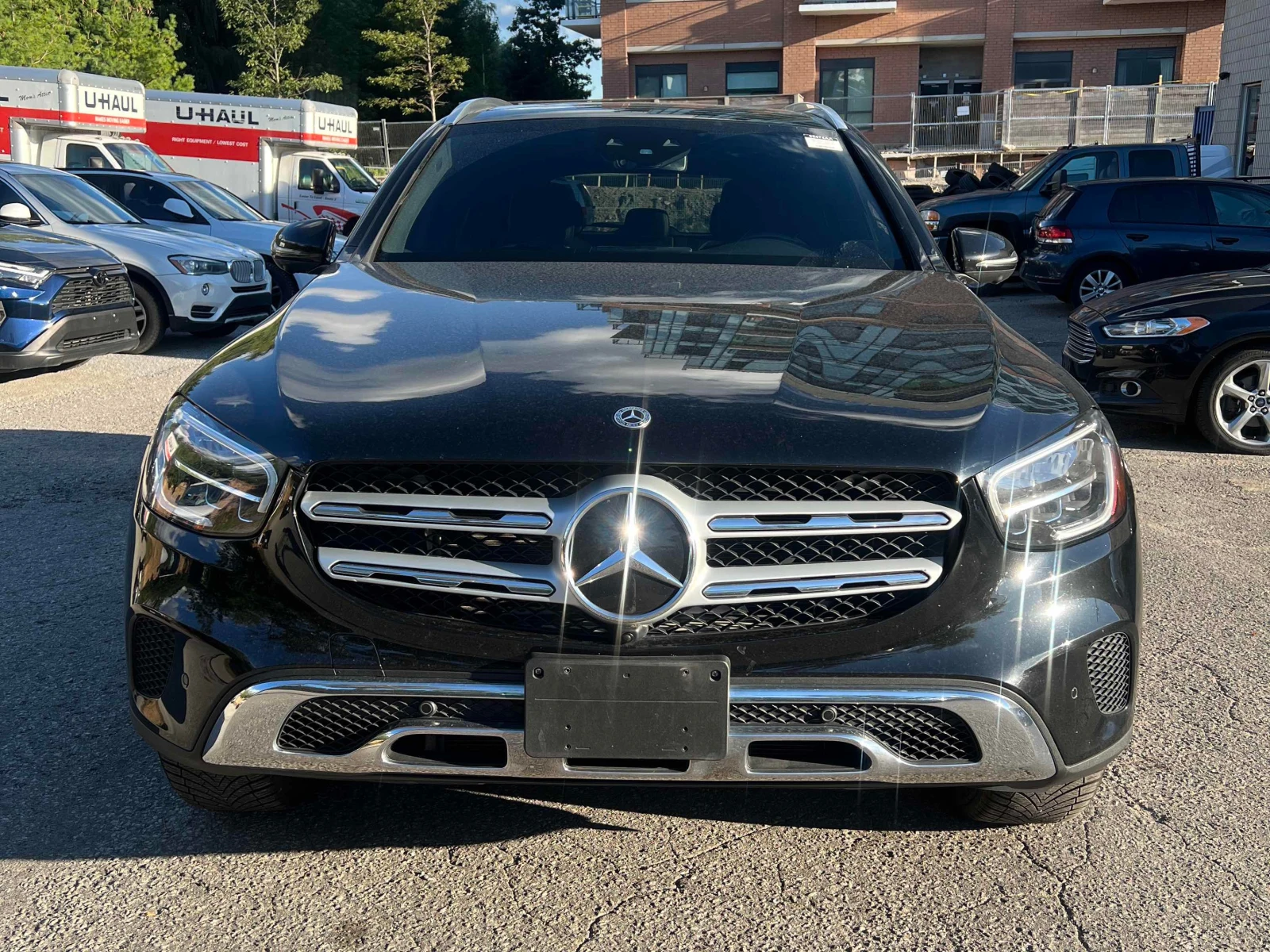 Mercedes-Benz GLC * 300* CARFAX* АВТОКРЕДИТ БЕЗ ПЪРВОНАЧАЛНА ВНОСКА*, снимка 6 - Автомобили и джипове - 55875718