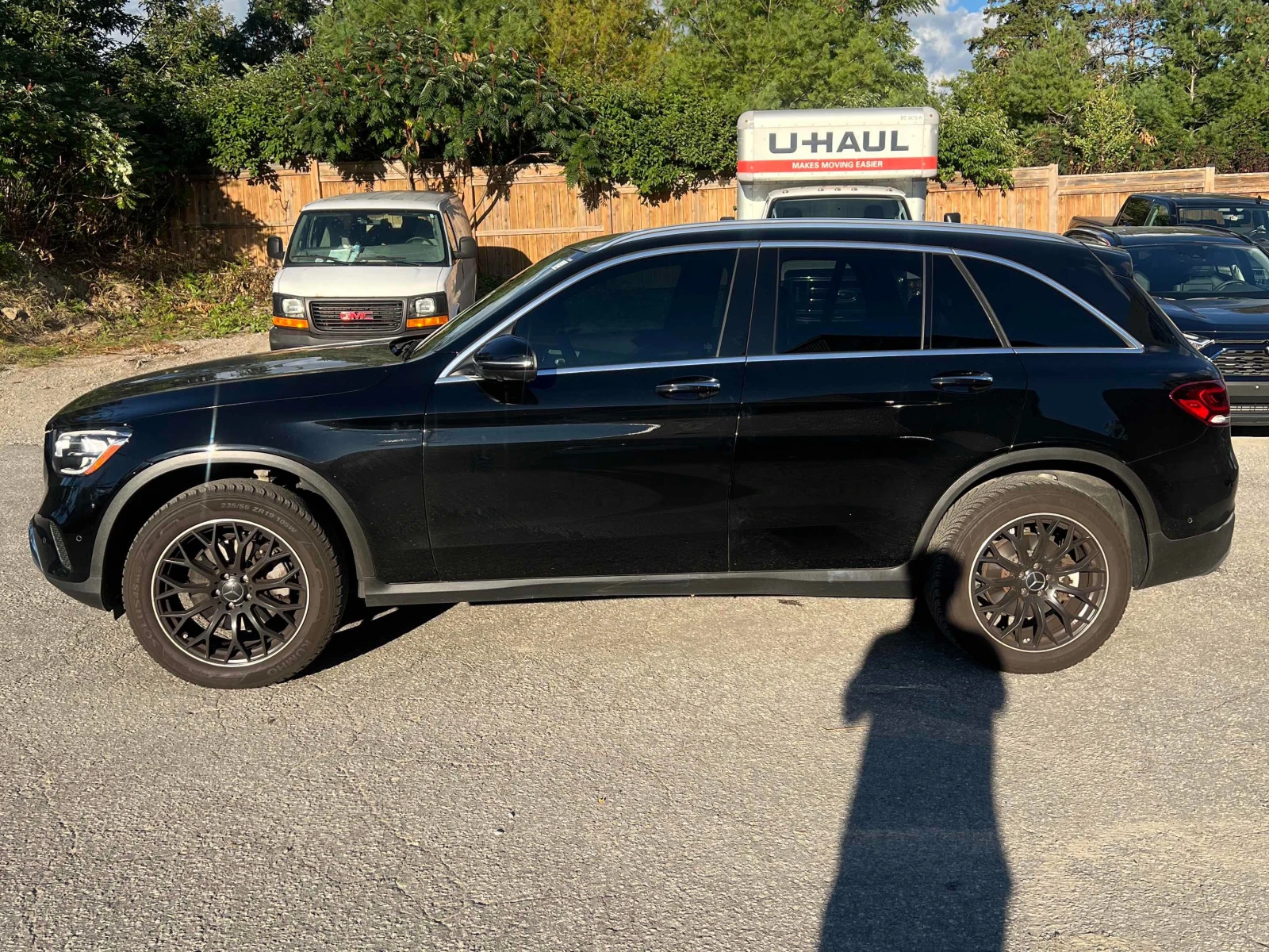 Mercedes-Benz GLC * 300* CARFAX* АВТОКРЕДИТ БЕЗ ПЪРВОНАЧАЛНА ВНОСКА*, снимка 2 - Автомобили и джипове - 55875718