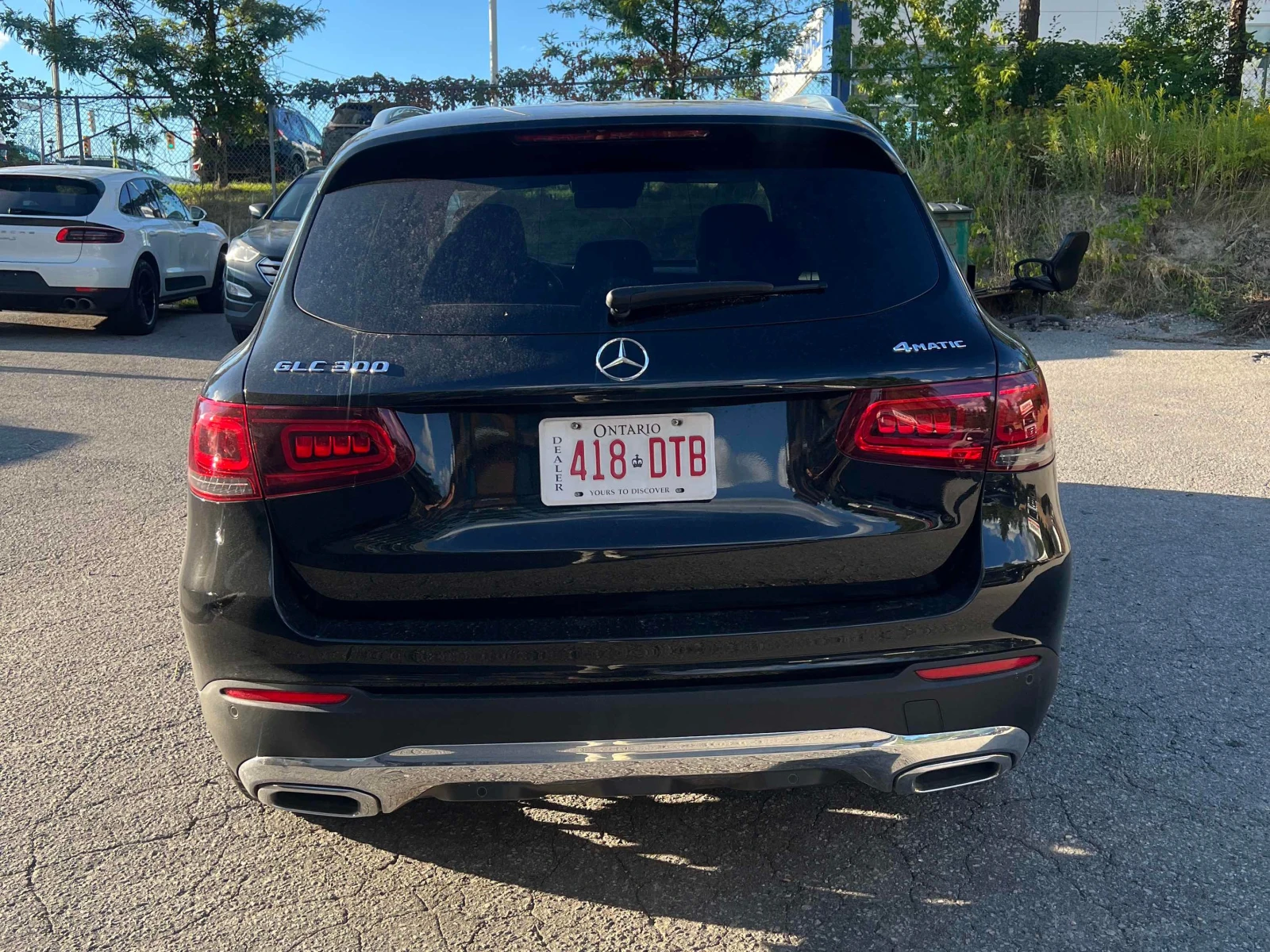 Mercedes-Benz GLC * 300* CARFAX* АВТОКРЕДИТ БЕЗ ПЪРВОНАЧАЛНА ВНОСКА*, снимка 4 - Автомобили и джипове - 55875718