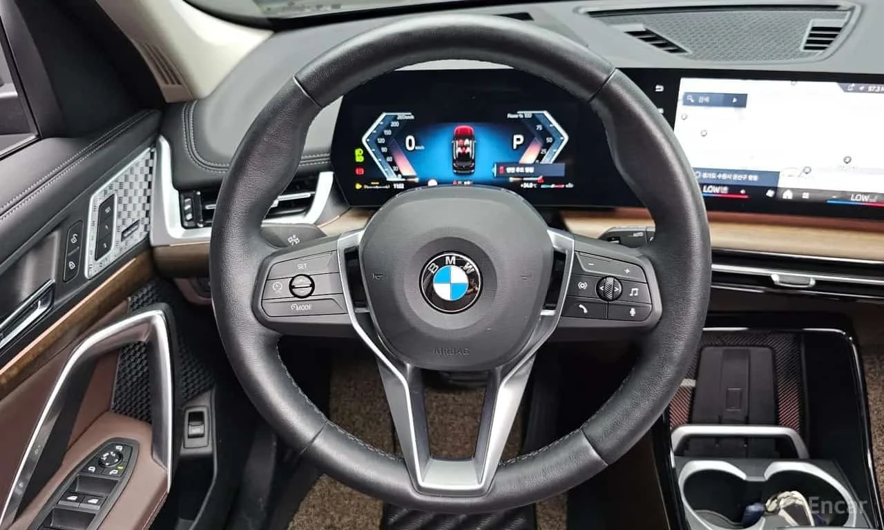 BMW X1 xDrive 20i xLine, снимка 12 - Автомобили и джипове - 56211172