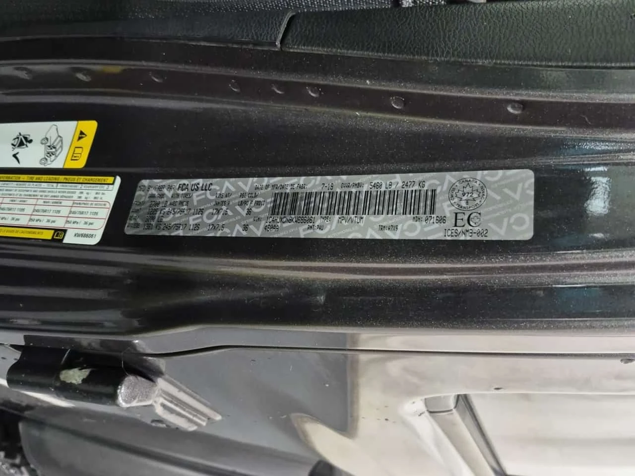 Jeep Wrangler * 4x4 Sport * ПОДГРЕВ * , снимка 17 - Автомобили и джипове - 56324518