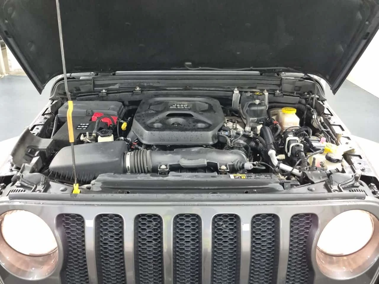 Jeep Wrangler * 4x4 Sport * ПОДГРЕВ * , снимка 16 - Автомобили и джипове - 56324518