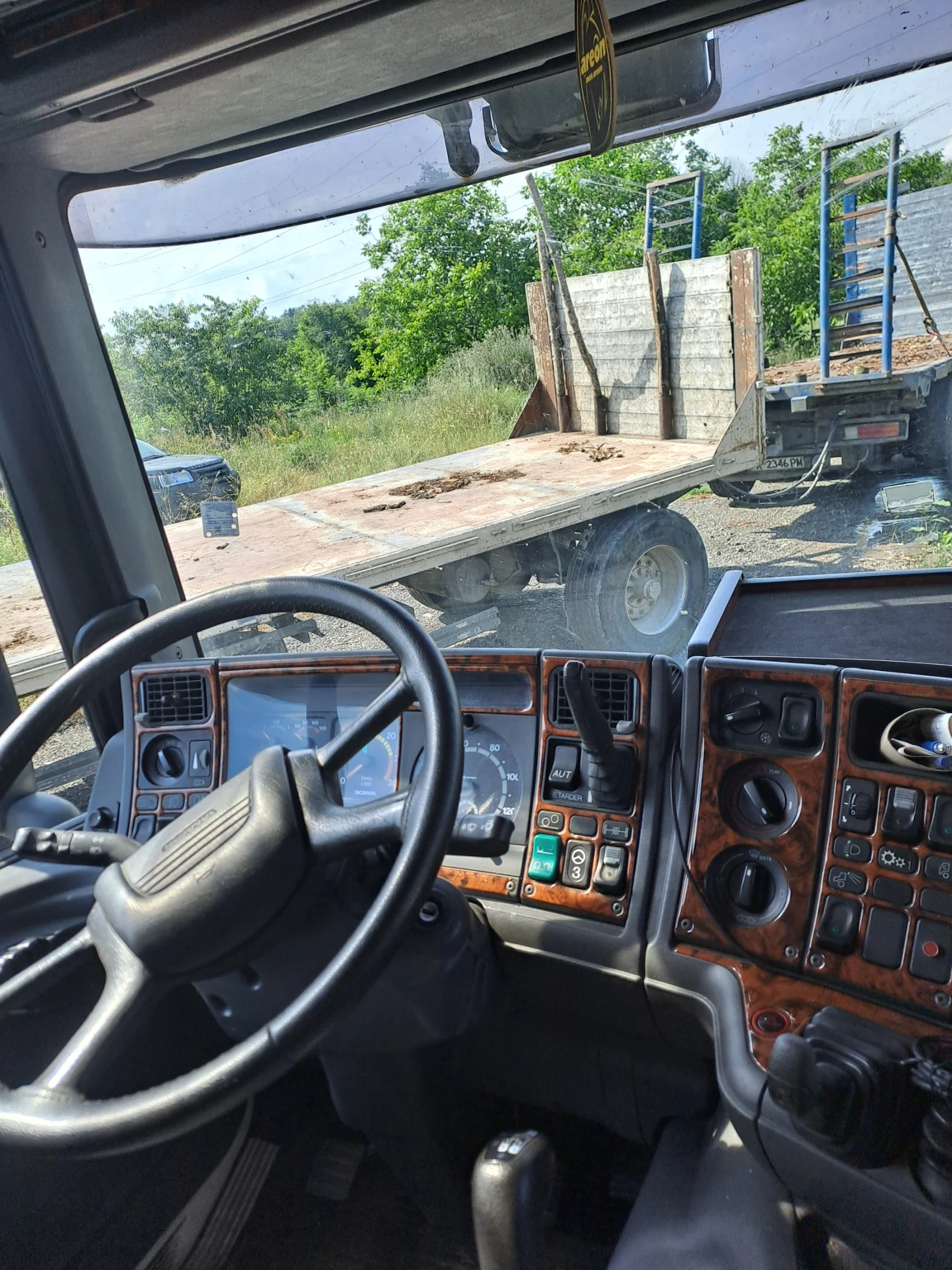 Scania P 380 Хенгер, снимка 14 - Камиони - 55509491