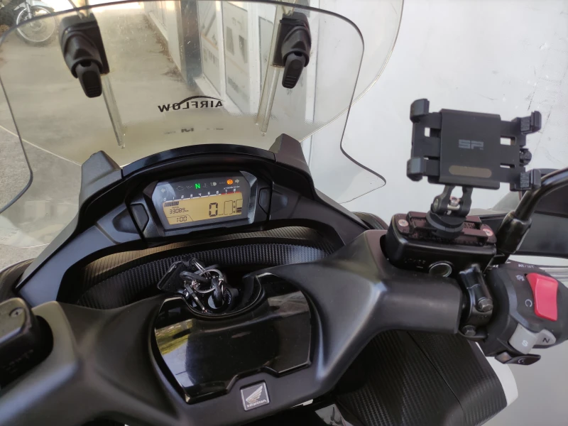 Honda Integra 750S ABS, снимка 10 - Мотоциклети и мототехника - 50989261