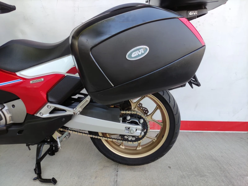 Honda Integra 750S ABS, снимка 5 - Мотоциклети и мототехника - 50989261