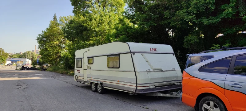 Каравана LMC, снимка 2 - Каравани и кемпери - 52523669
