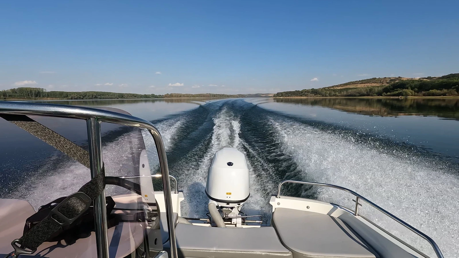 Лодка Pegazus 450, снимка 6 - Воден транспорт - 56353626