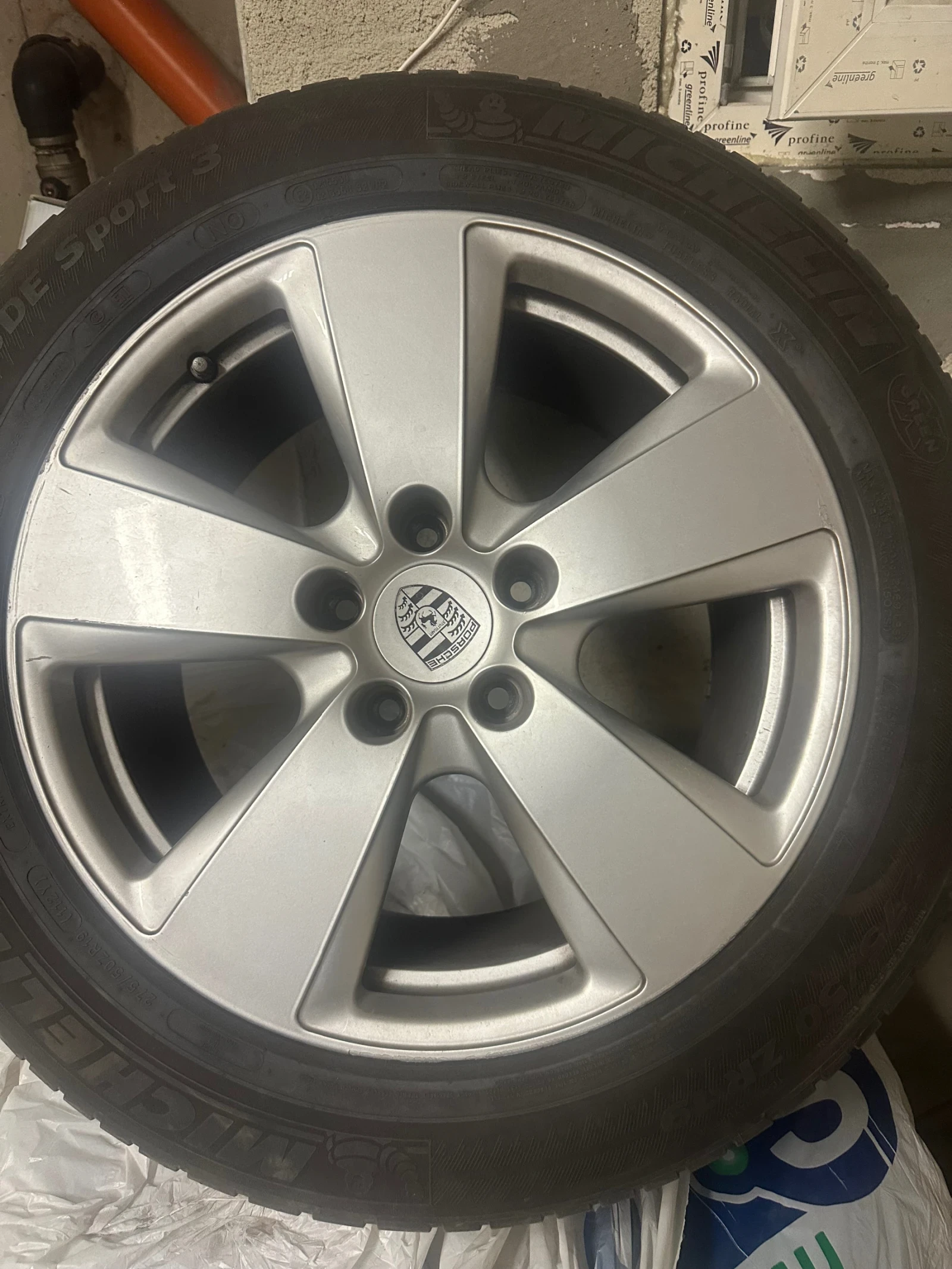    275/50R19  Porsche | Mobile.bg   1