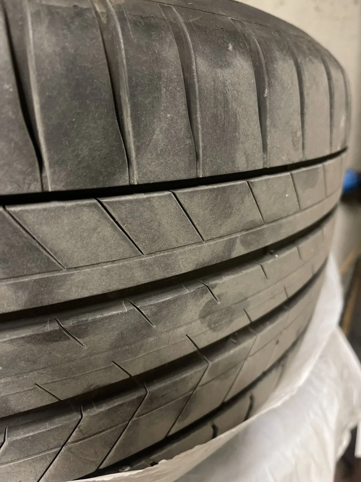    275/50R19  Porsche | Mobile.bg   3