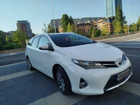 Обява за продажба на Toyota Auris ~15 800 лв. - изображение 1