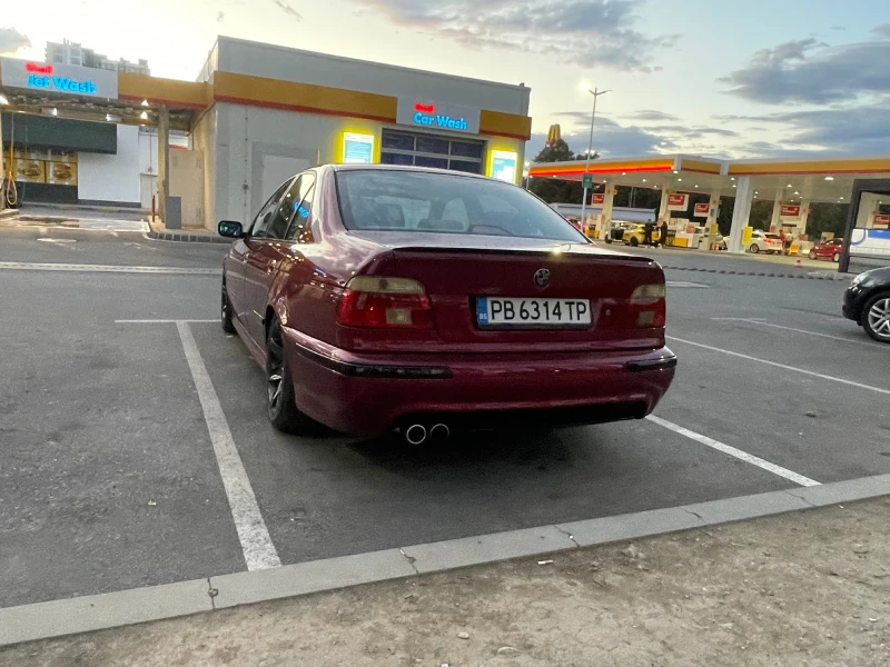 BMW 528 i, снимка 5 - Автомобили и джипове - 47525197