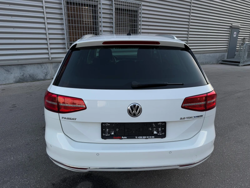 VW Passat 2.0TDI::HIGHLINE::LED::DIGITAL::DISTRONIC, снимка 5 - Автомобили и джипове - 48394887