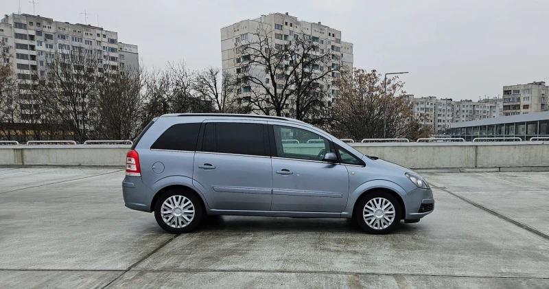 Opel Zafira Cosmo 7местна, снимка 6 - Автомобили и джипове - 49156305