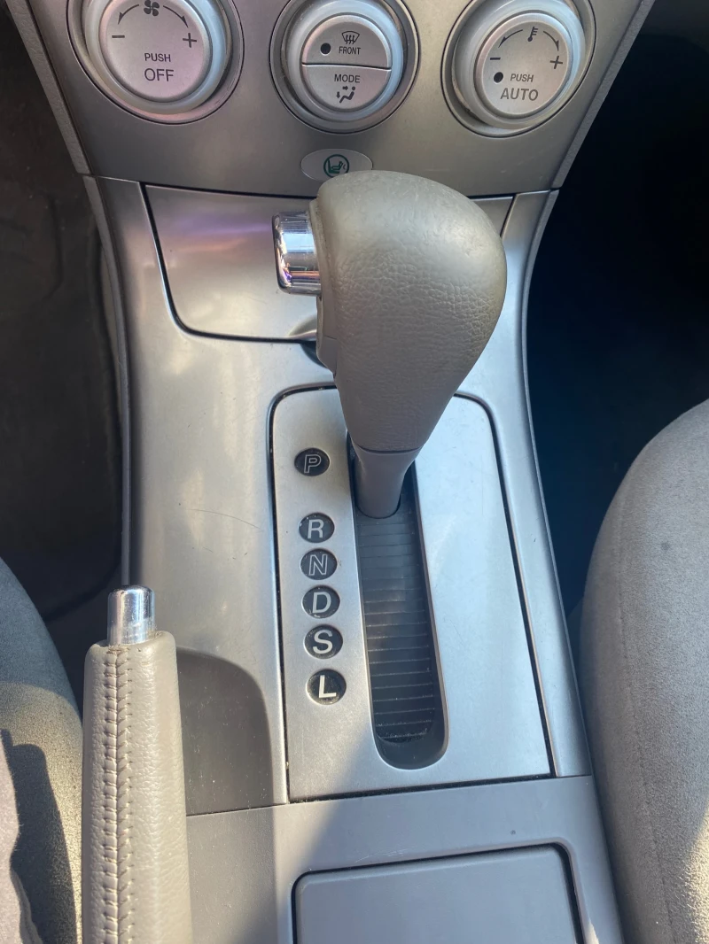 Mazda 6 2.0, ГАЗ, снимка 11 - Автомобили и джипове - 52637139