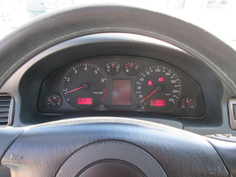 Audi A6 2.8i GAZ, снимка 11 - Автомобили и джипове - 51809683