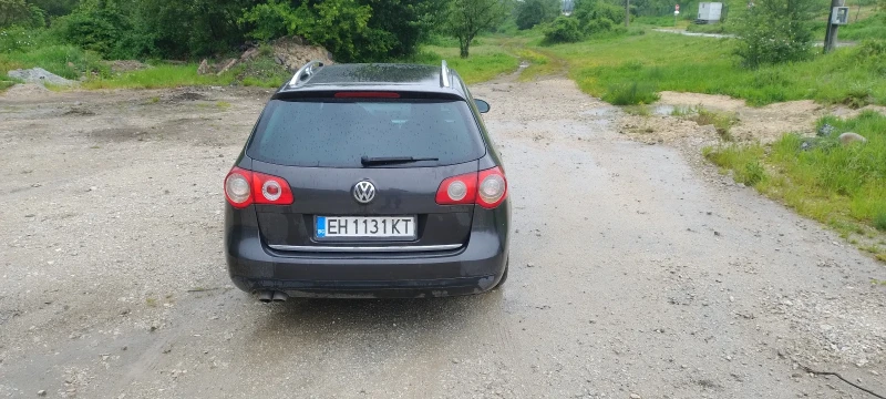 VW Passat, снимка 4 - Автомобили и джипове - 53182071
