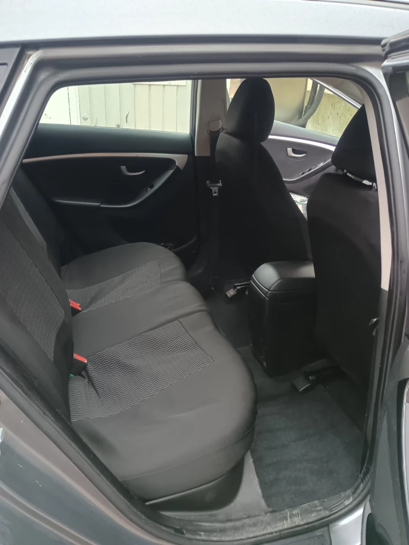 Hyundai I30 1.4 Diesel, снимка 5 - Автомобили и джипове - 53590760