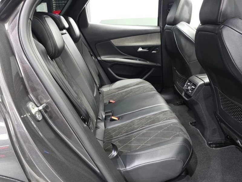 Peugeot 3008 2.0 BlueHDi GT, снимка 12 - Автомобили и джипове - 54587241