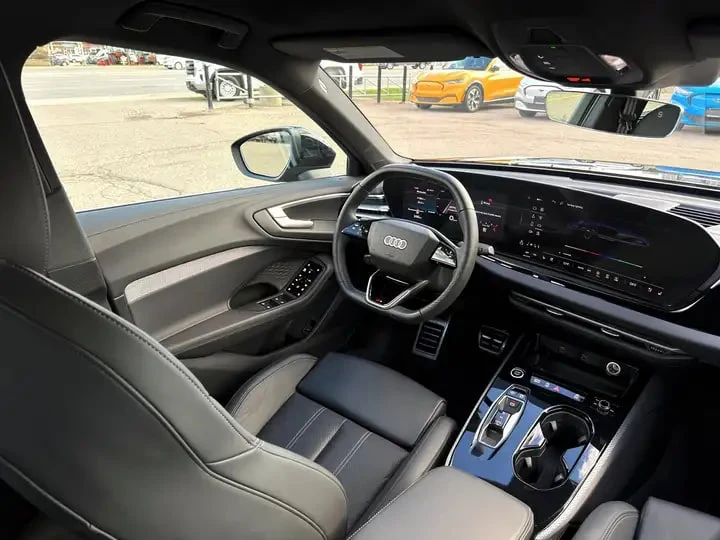 Audi A5 * FULL S LINE* ДИСТРОНИК* 360 КАМЕРА* ОБДУХВАНЕ* , снимка 12 - Автомобили и джипове - 54915900